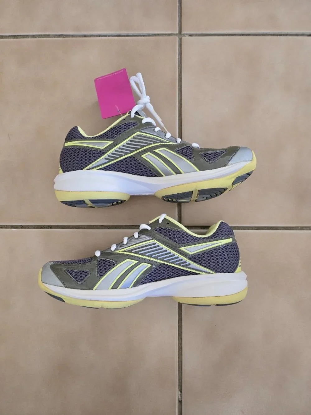 Reebok SimplyTone Walking Shoes | NIB | Gray/Citron | Women's 7.5 | Discontinued